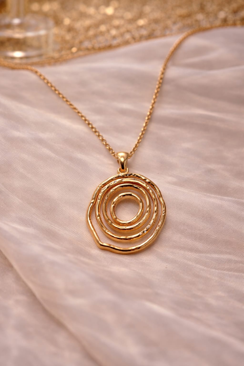 Gold Tone Layered Circle Pendant Necklace