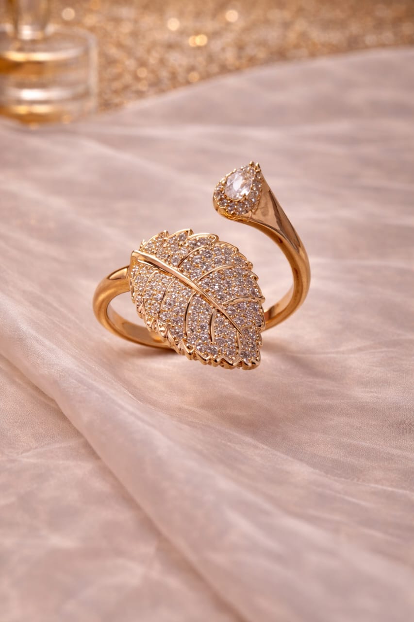 Gold Tone Leaf Design Adjustable Ring
